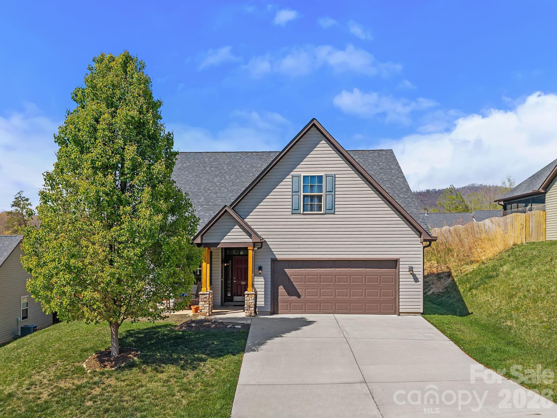 233 Water Leaf Drive - Photo 2