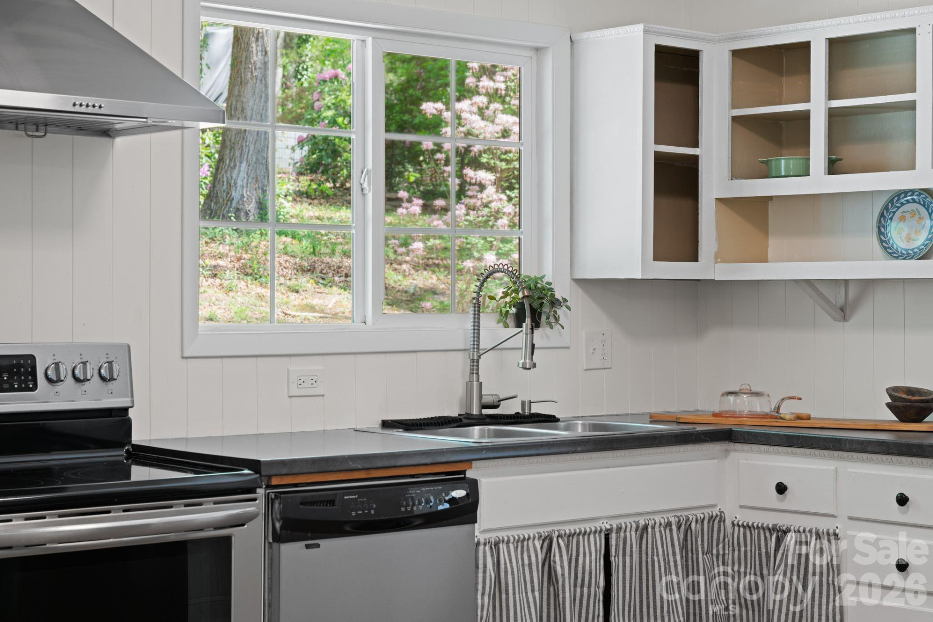 70 Melton Road - Photo 23