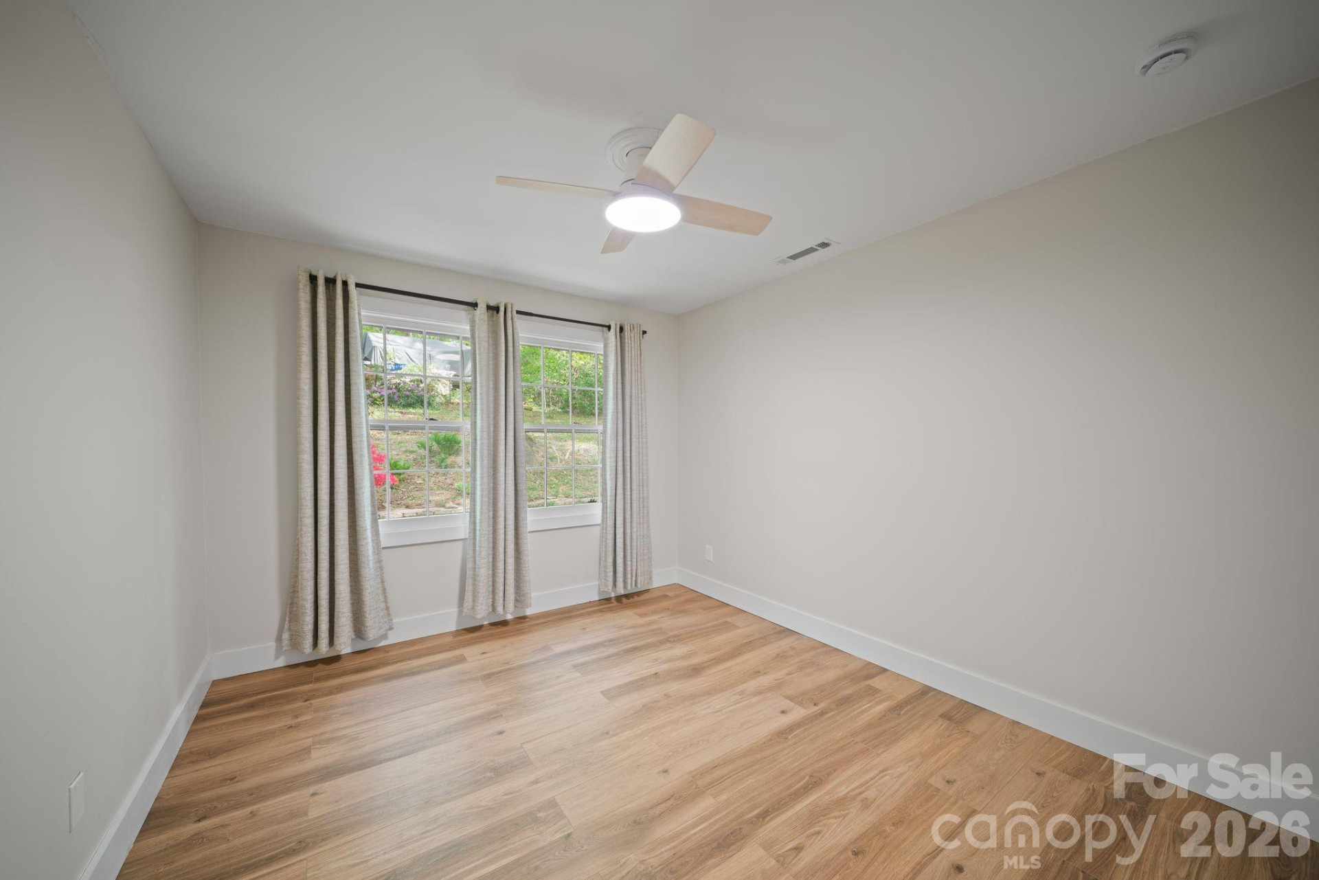 70 Melton Road - Photo 30