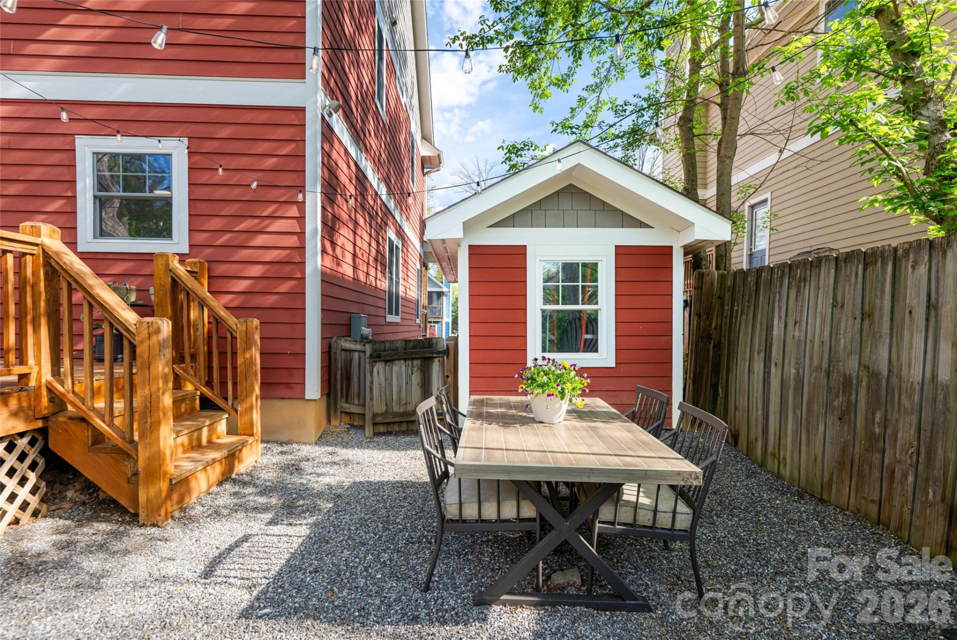 25 Lamar Avenue - Photo 10