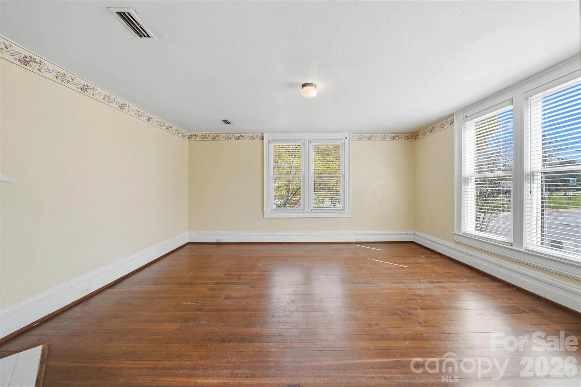 121 5th Avenue - Photo 26