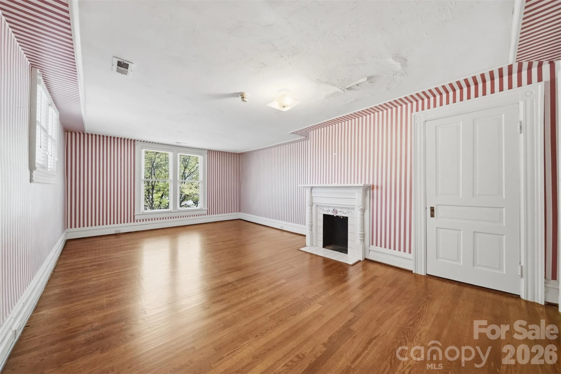 121 5th Avenue - Photo 28