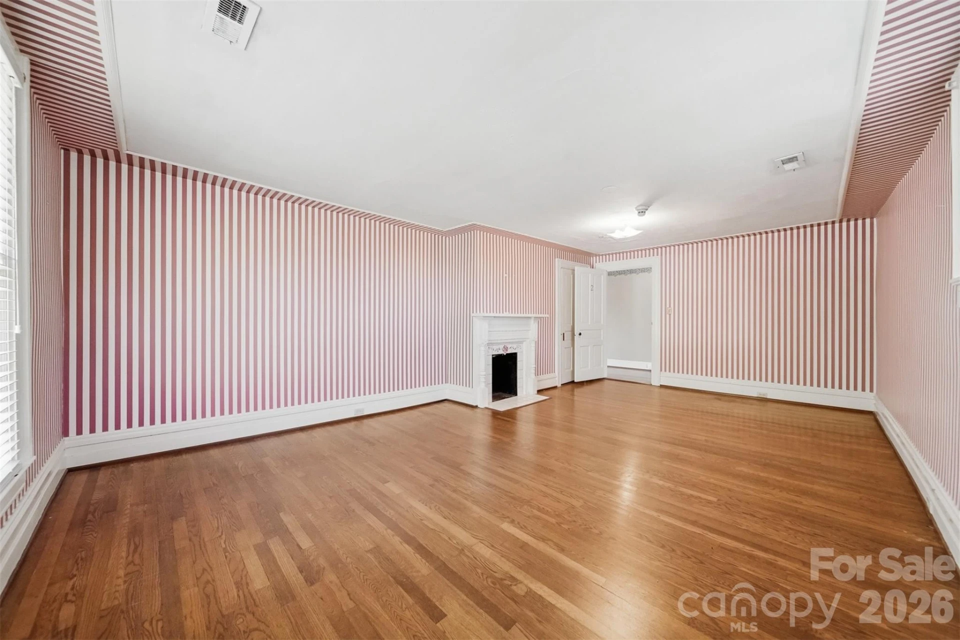 121 5th Avenue - Photo 29