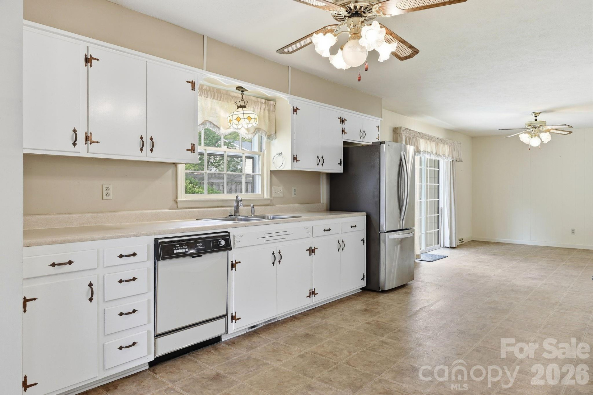 22 Carjen Avenue - Photo 9