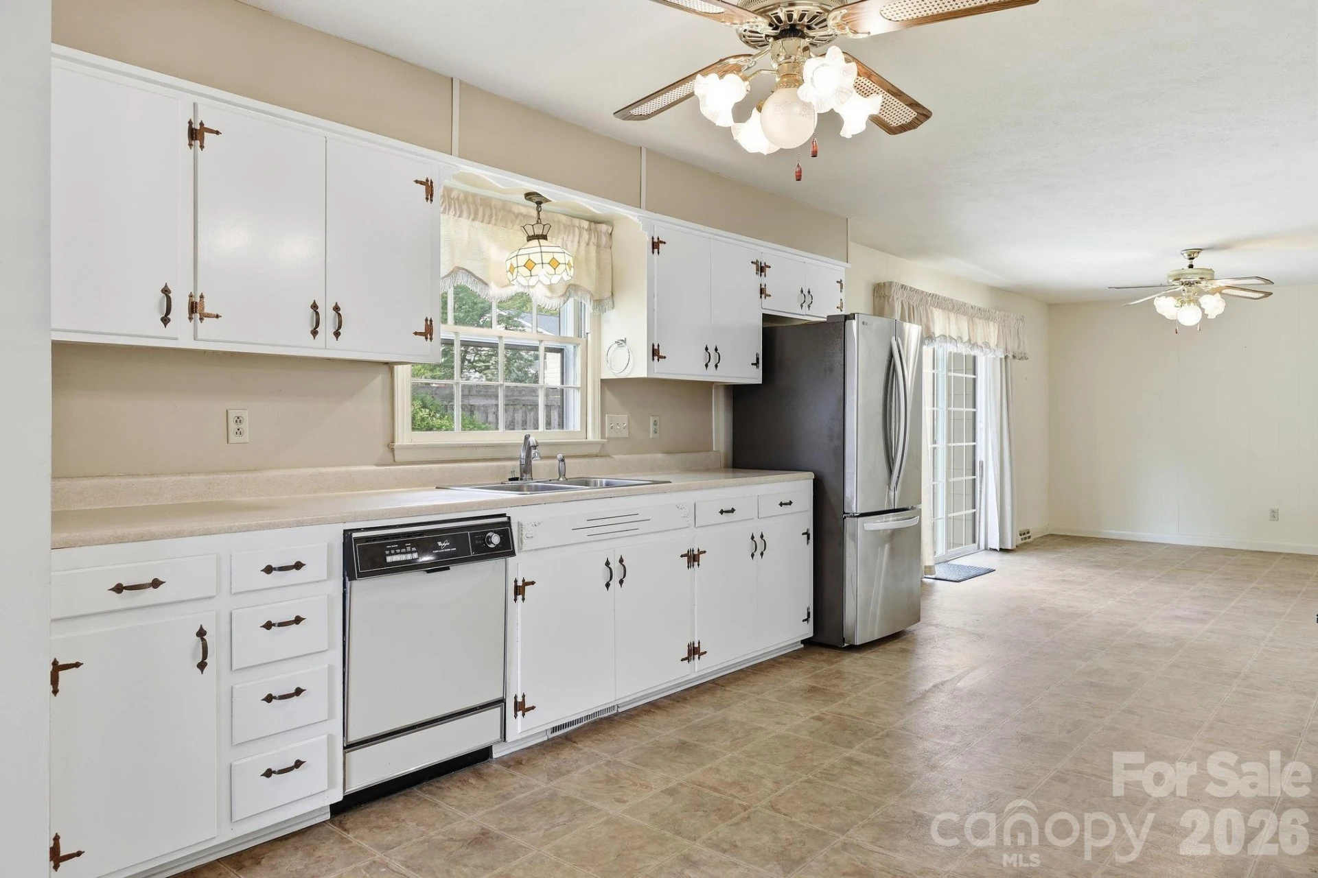 22 Carjen Avenue - Photo 9