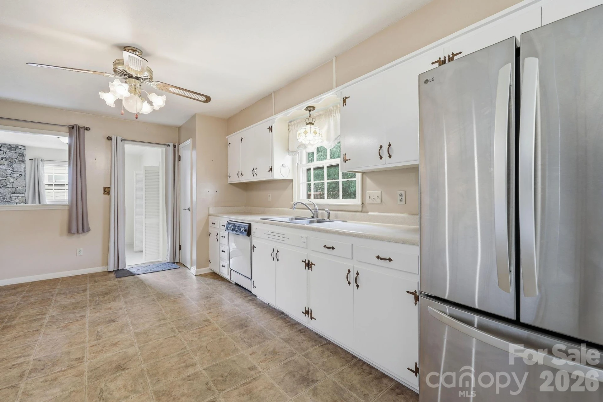 22 Carjen Avenue - Photo 10