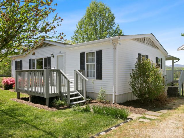 60 Dix Creek Chapel Road, Asheville, NC, 28806