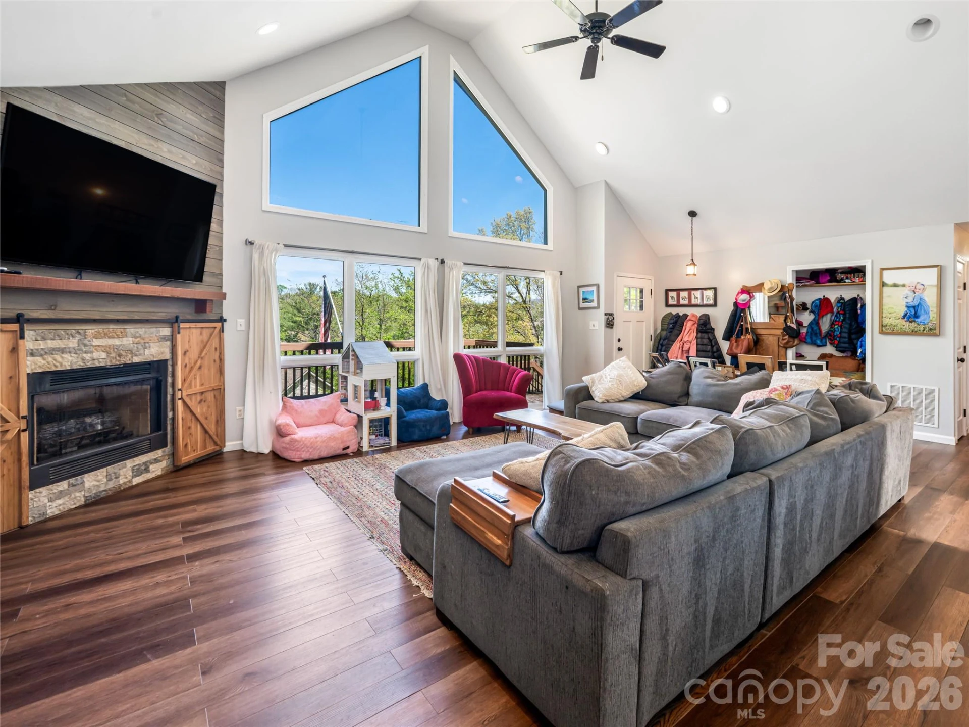 15 Tiffany Lane - Photo 11