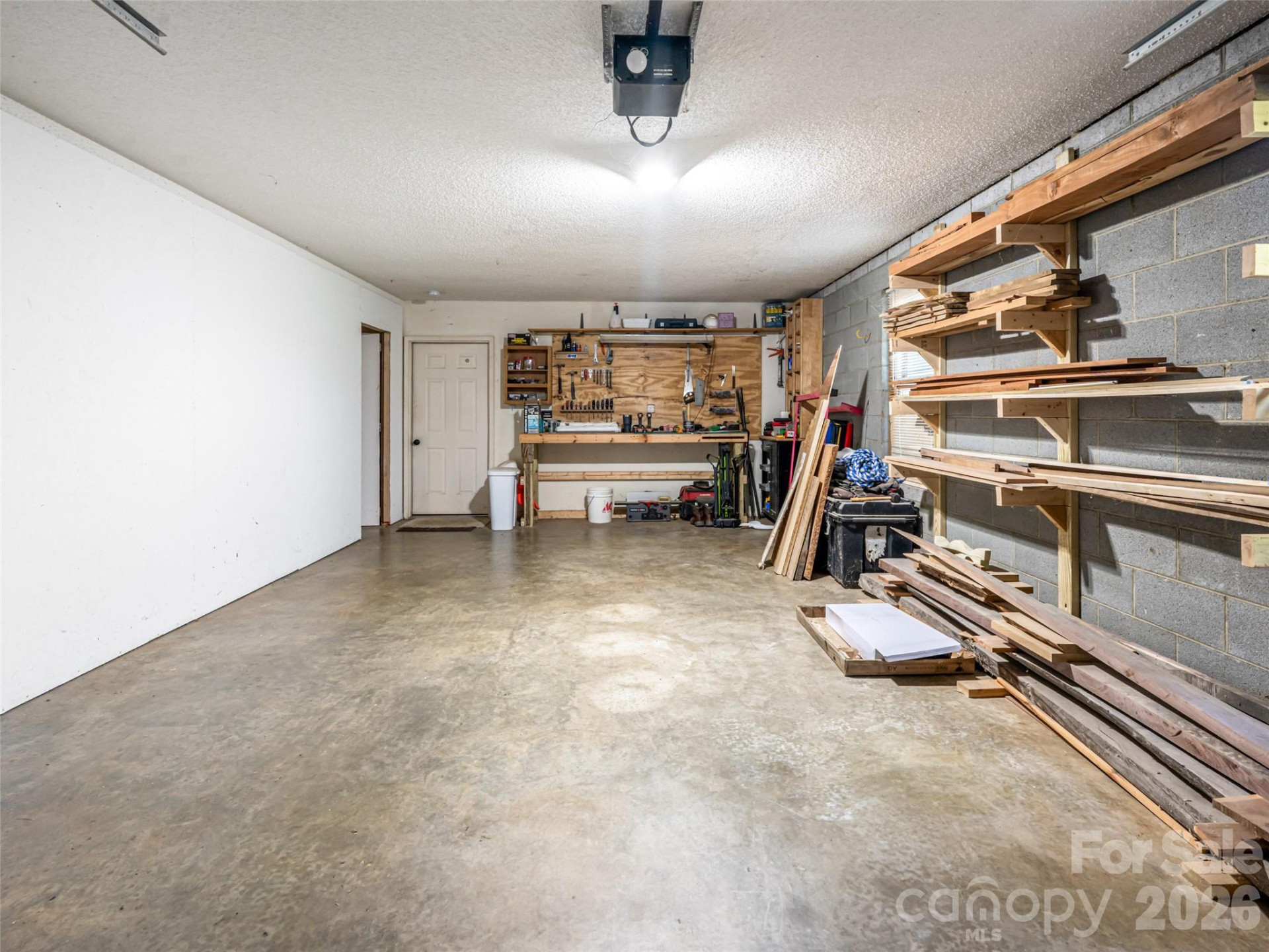 15 Tiffany Lane - Photo 34