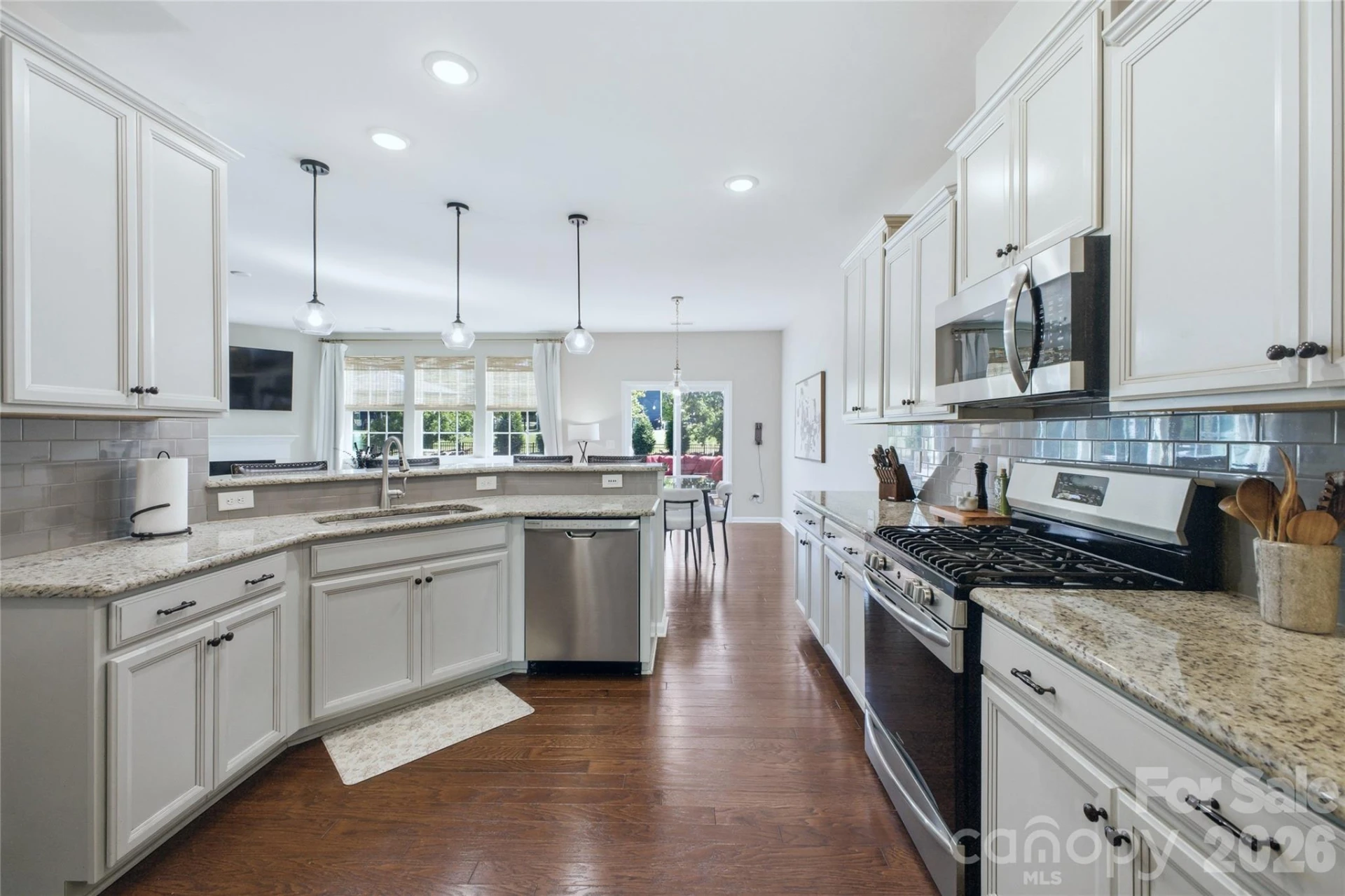 11115 Grenfell Avenue - Photo 14