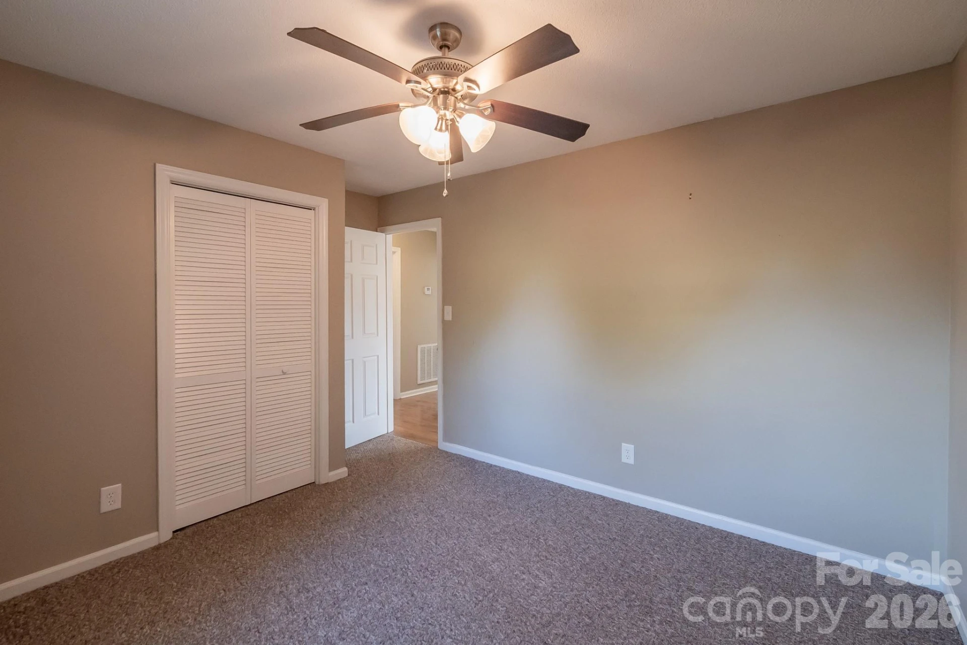 111 Southglenn Drive - Photo 22