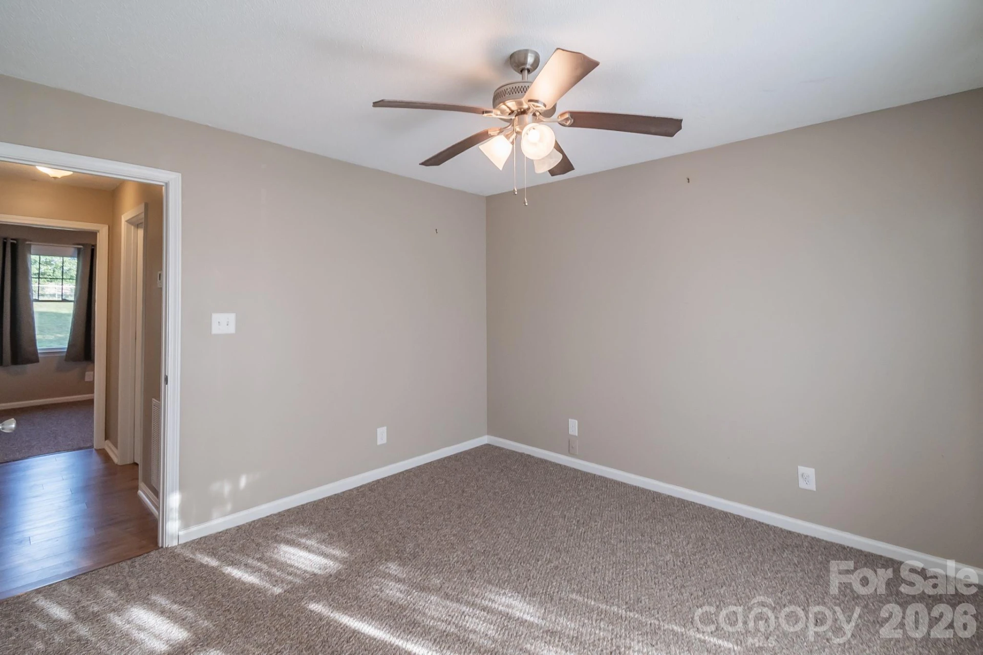 111 Southglenn Drive - Photo 23