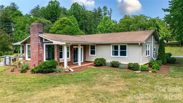15 Bowman Ridge Road