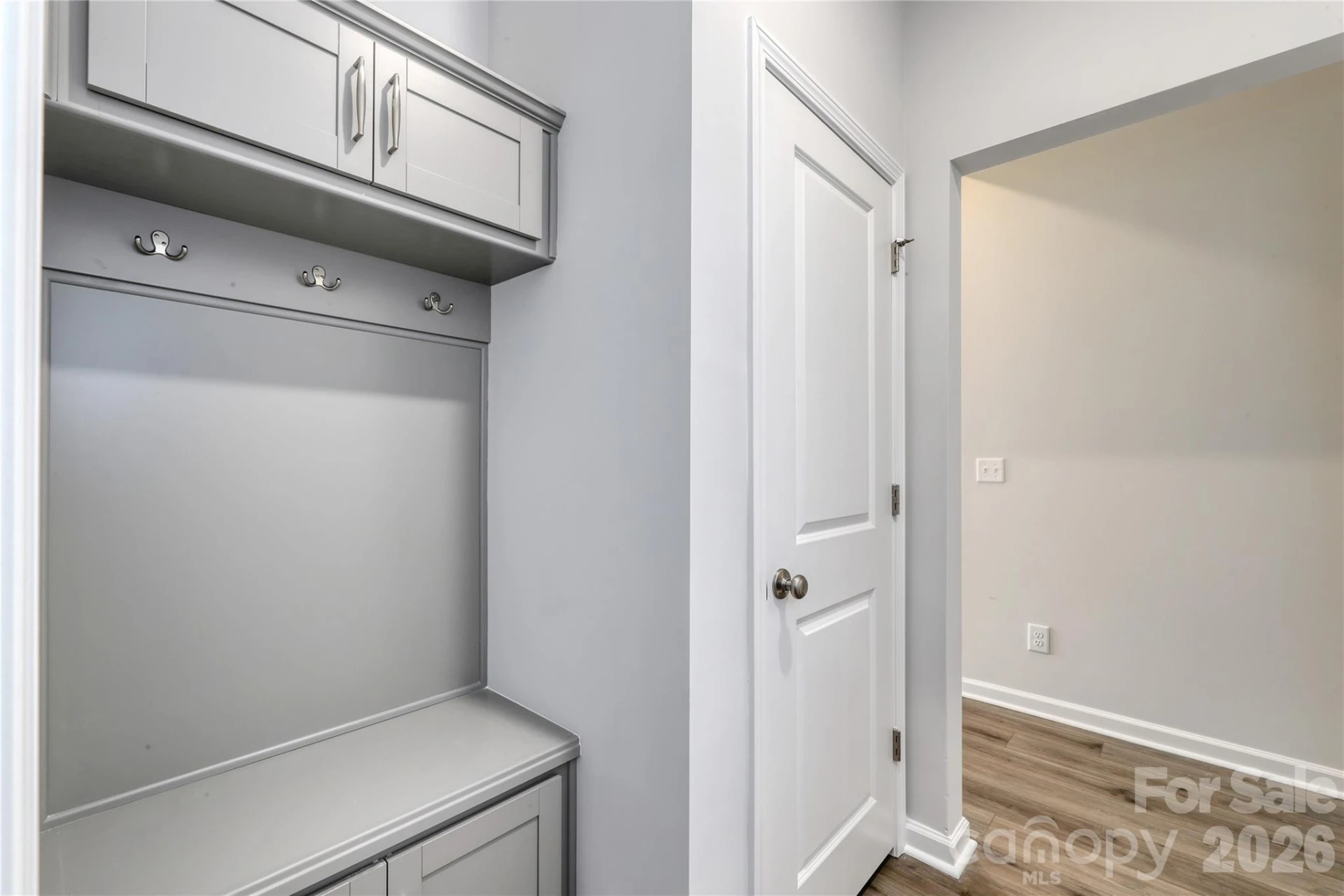 223 Rodeo Drive - Photo 11