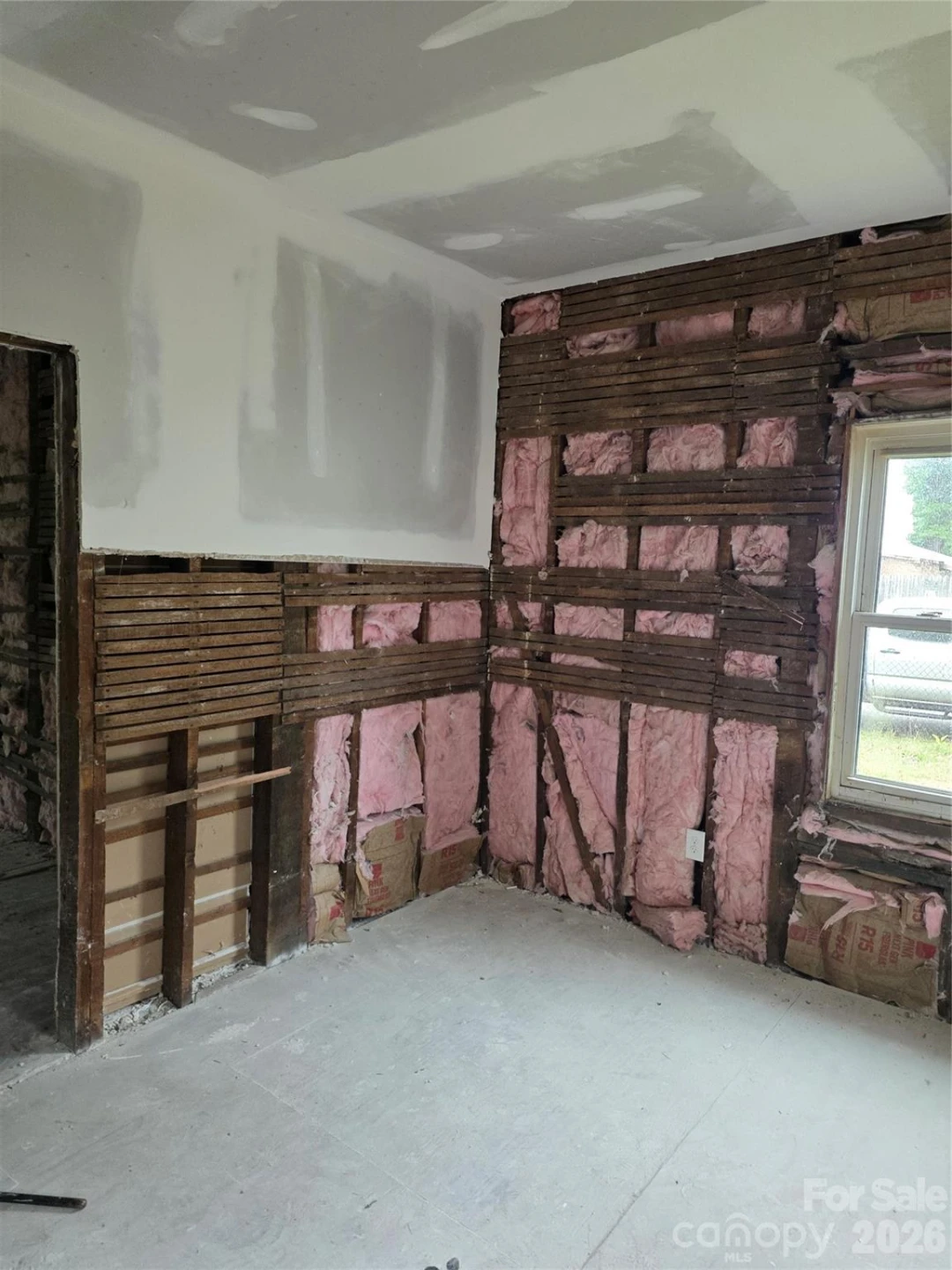 1517 Walnut Avenue - Photo 2