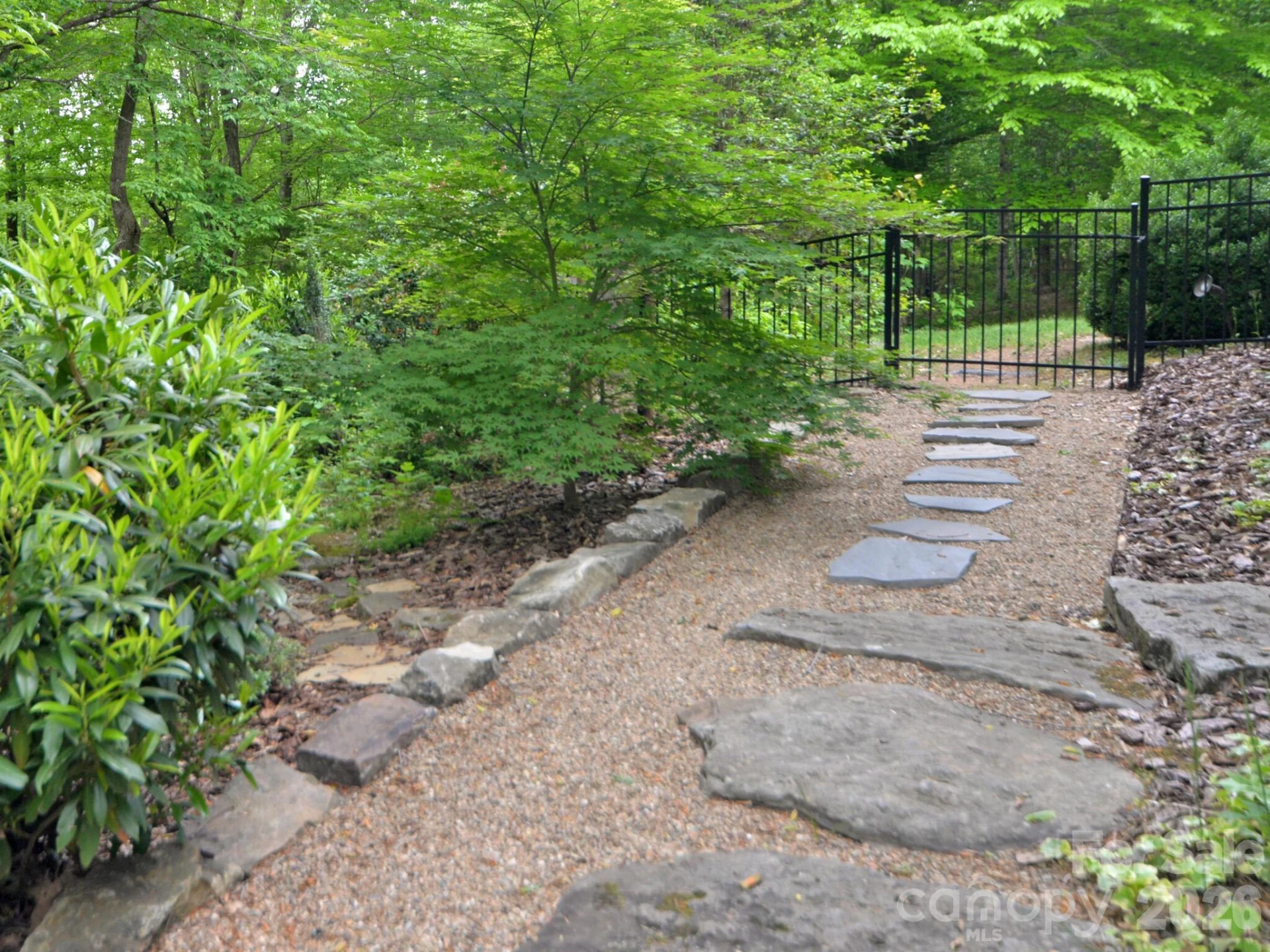 95 Creeks Edge Drive - Photo 37