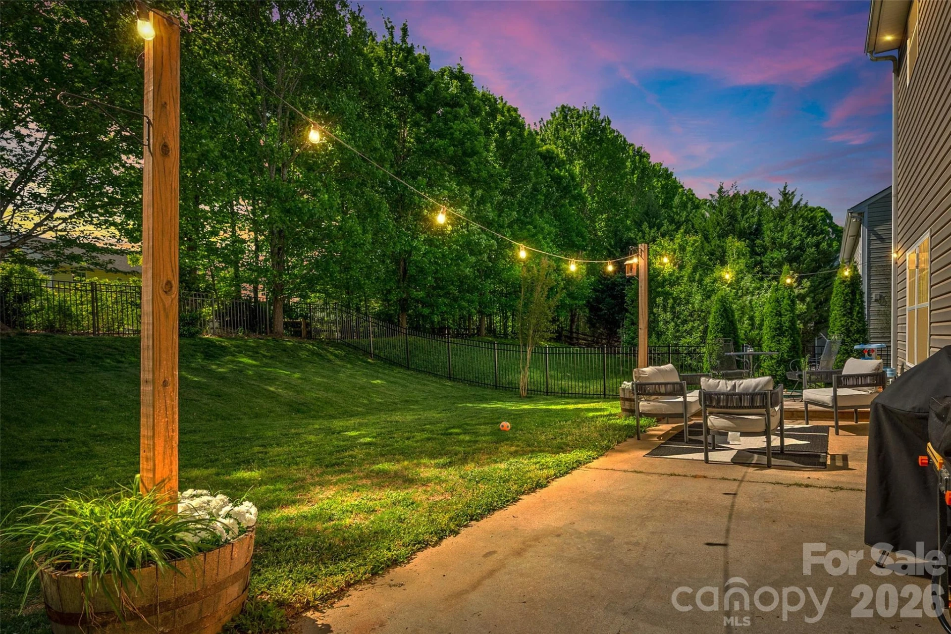 3253 Wicklow Lane - Photo 4