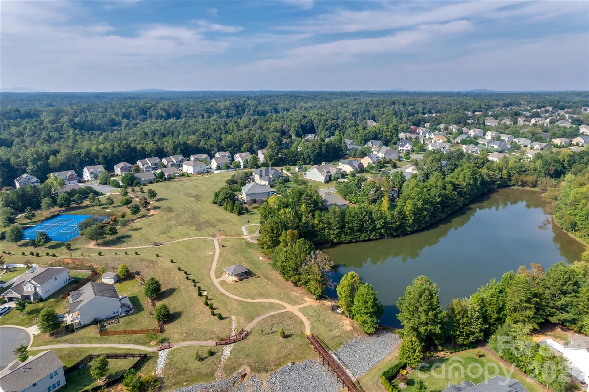 3253 Wicklow Lane - Photo 38