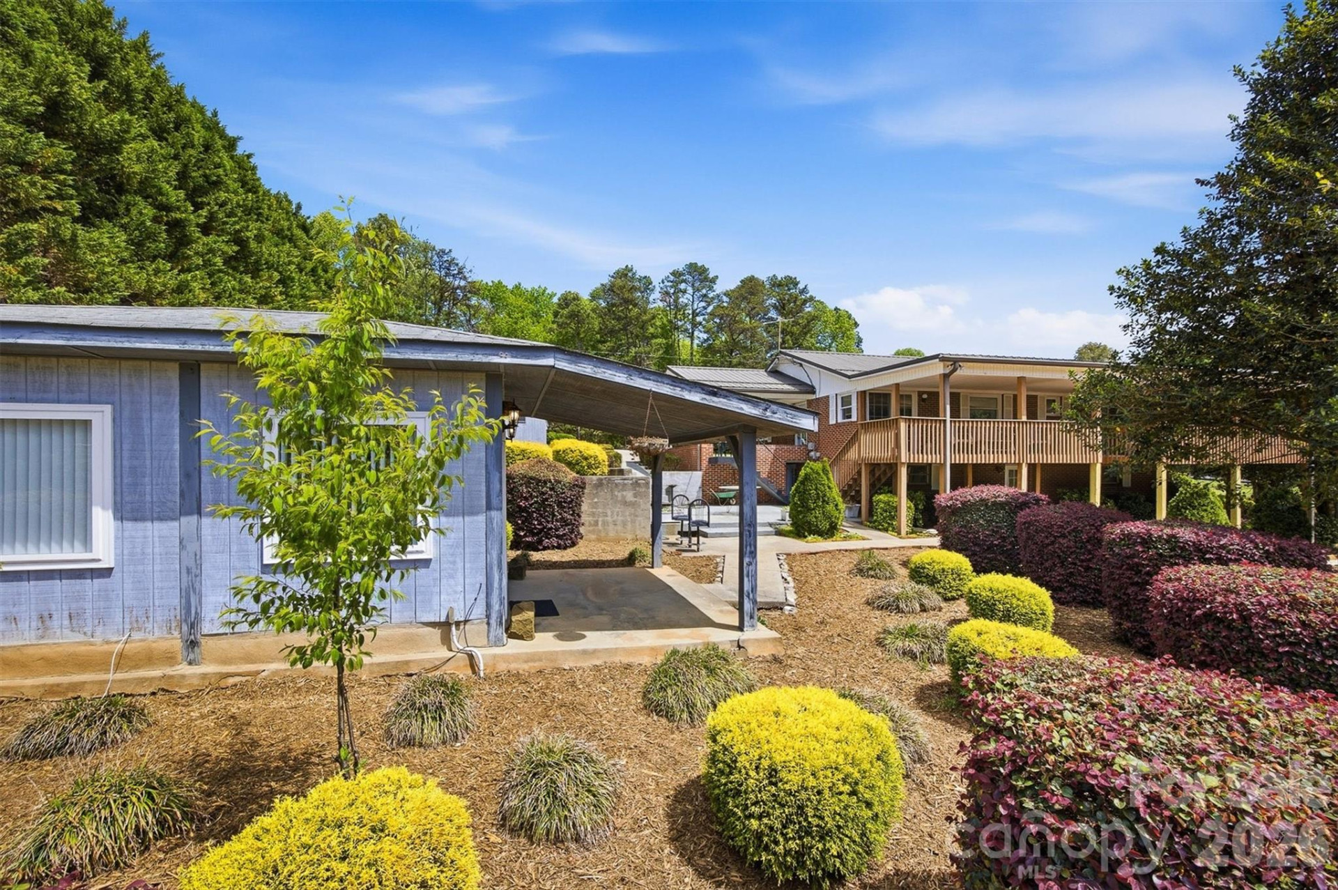 101 Regina Drive - Photo 14