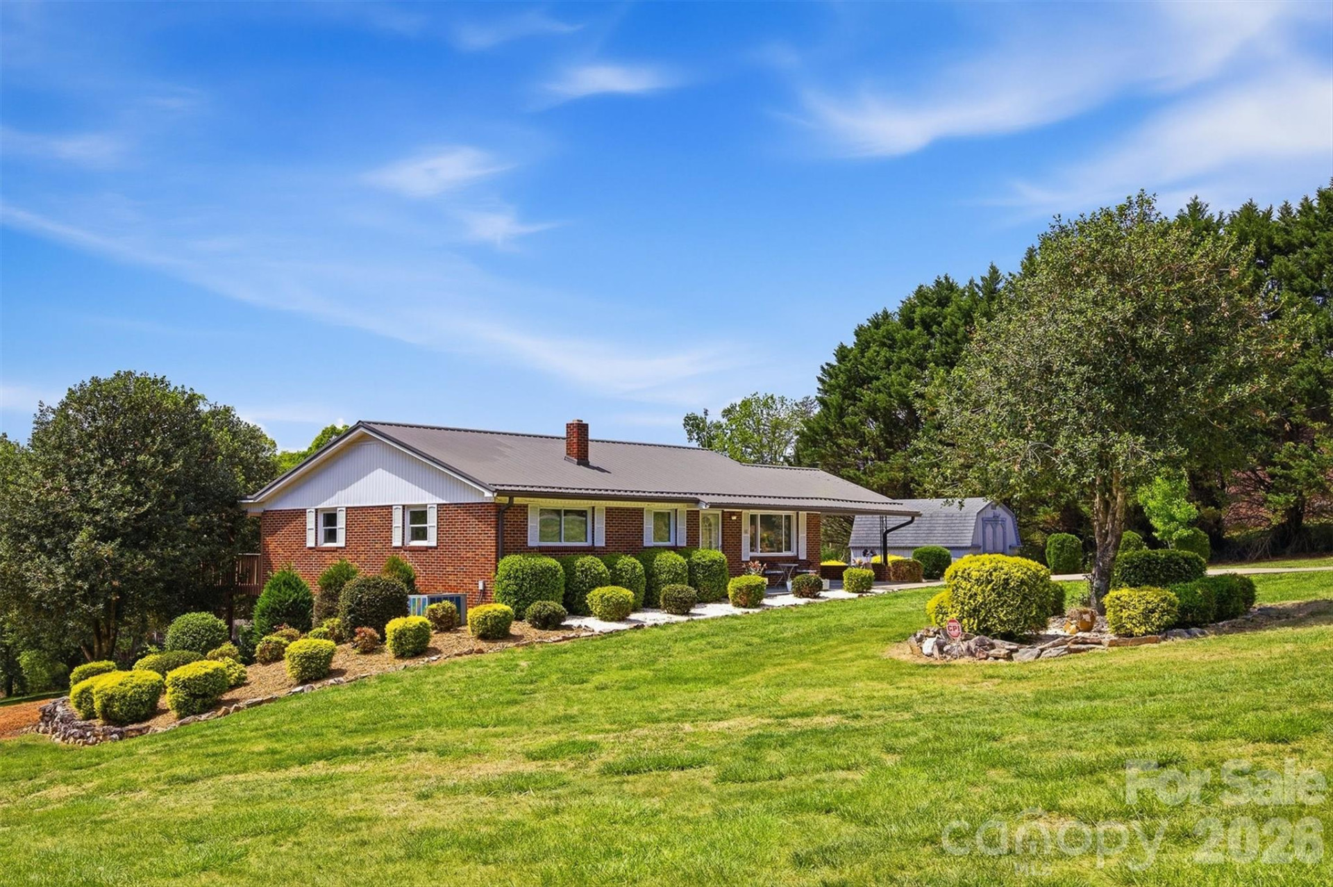 101 Regina Drive - Photo 6