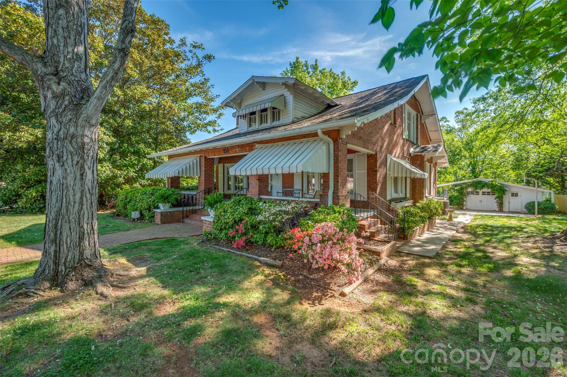 151 Magnolia Street - Photo 4