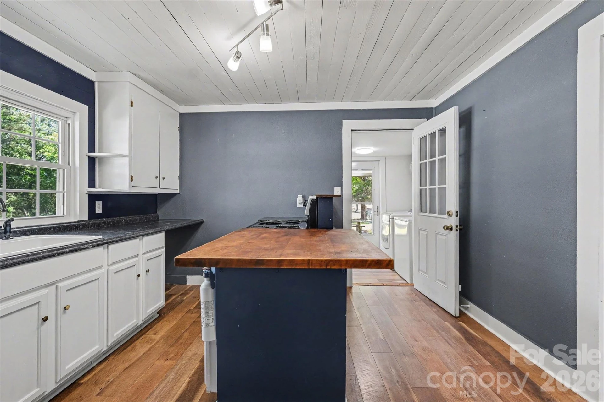 1786 Old Charles Street - Photo 10