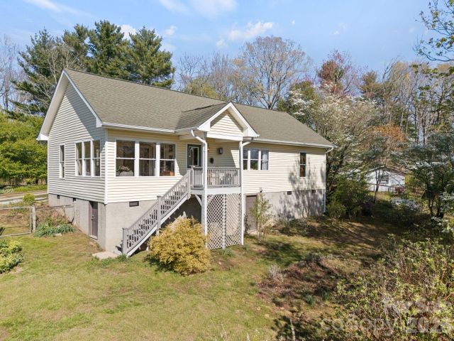 367 Crescent Street, Saluda, NC, 28773