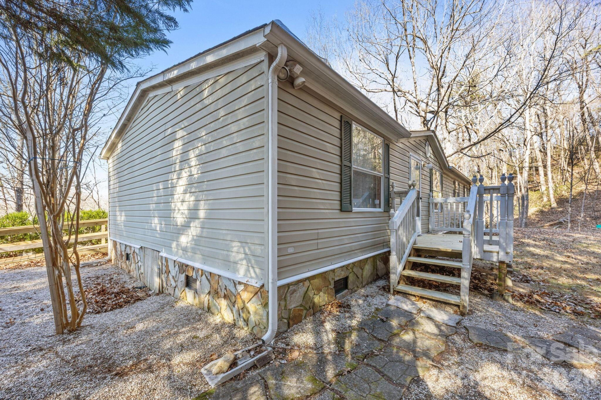 102 Scotts Cove Road - Photo 4