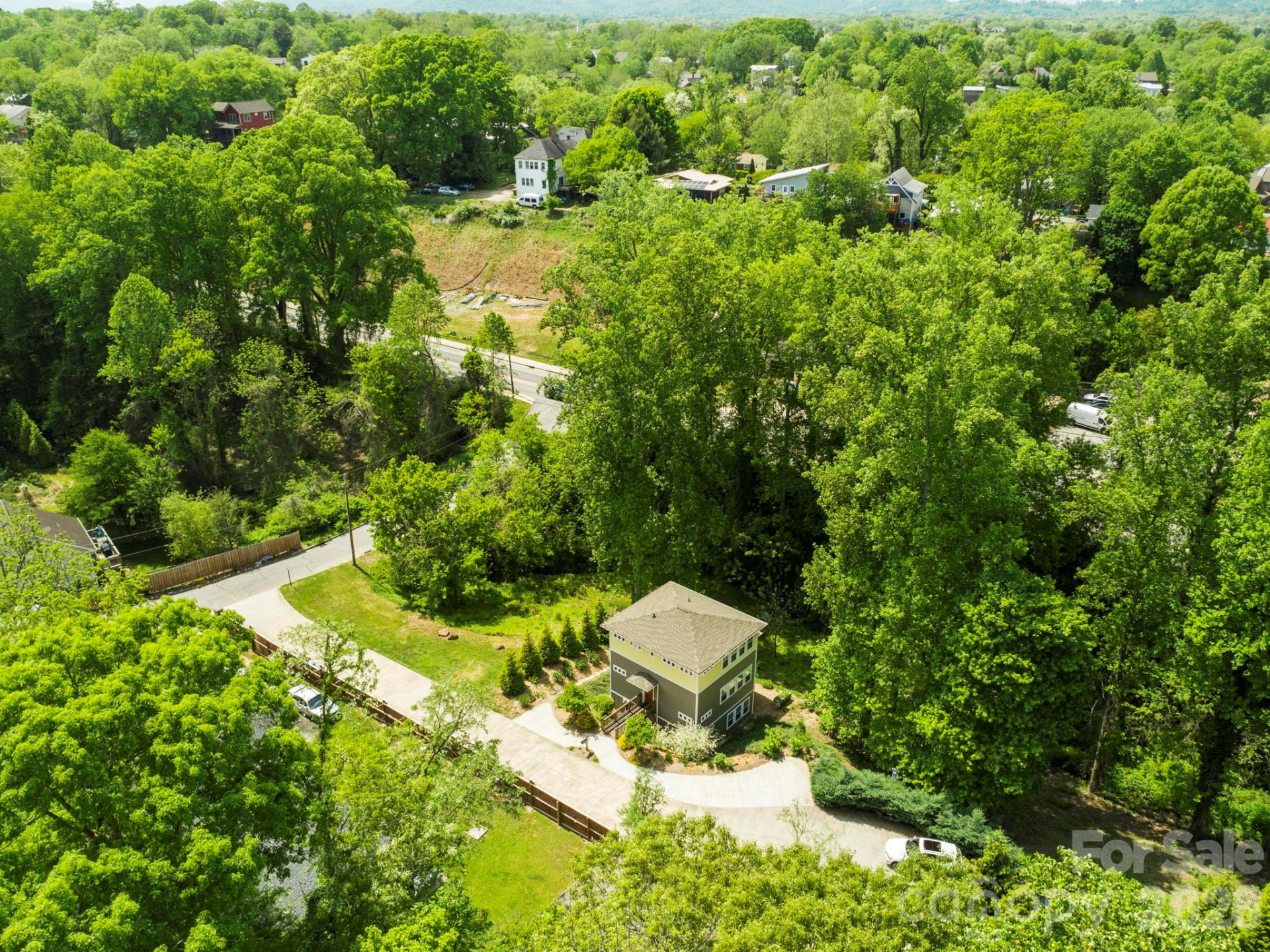 9999 Euclid Boulevard - Photo 11