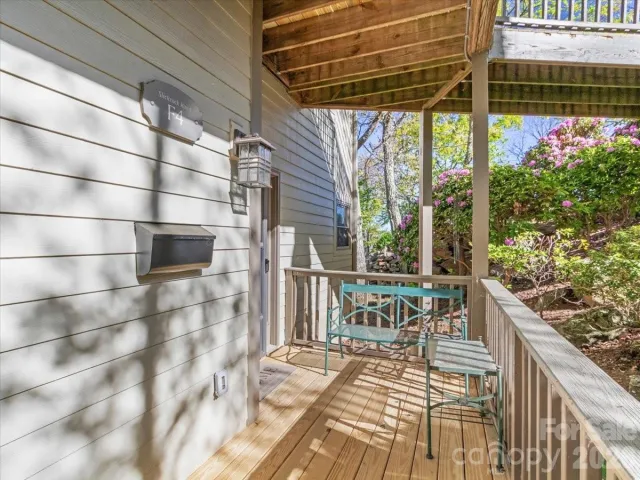 140 Slickrock Road
