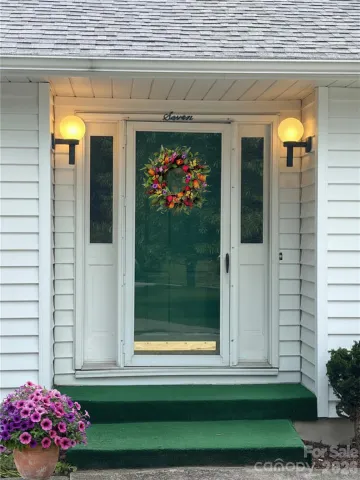 7 Teaneck Circle, Hendersonville, NC, 28791