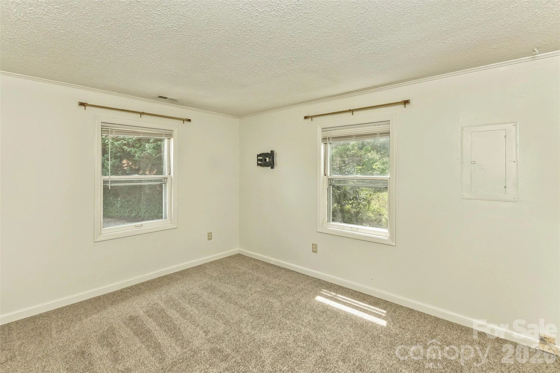7 Teaneck Circle - Photo 18