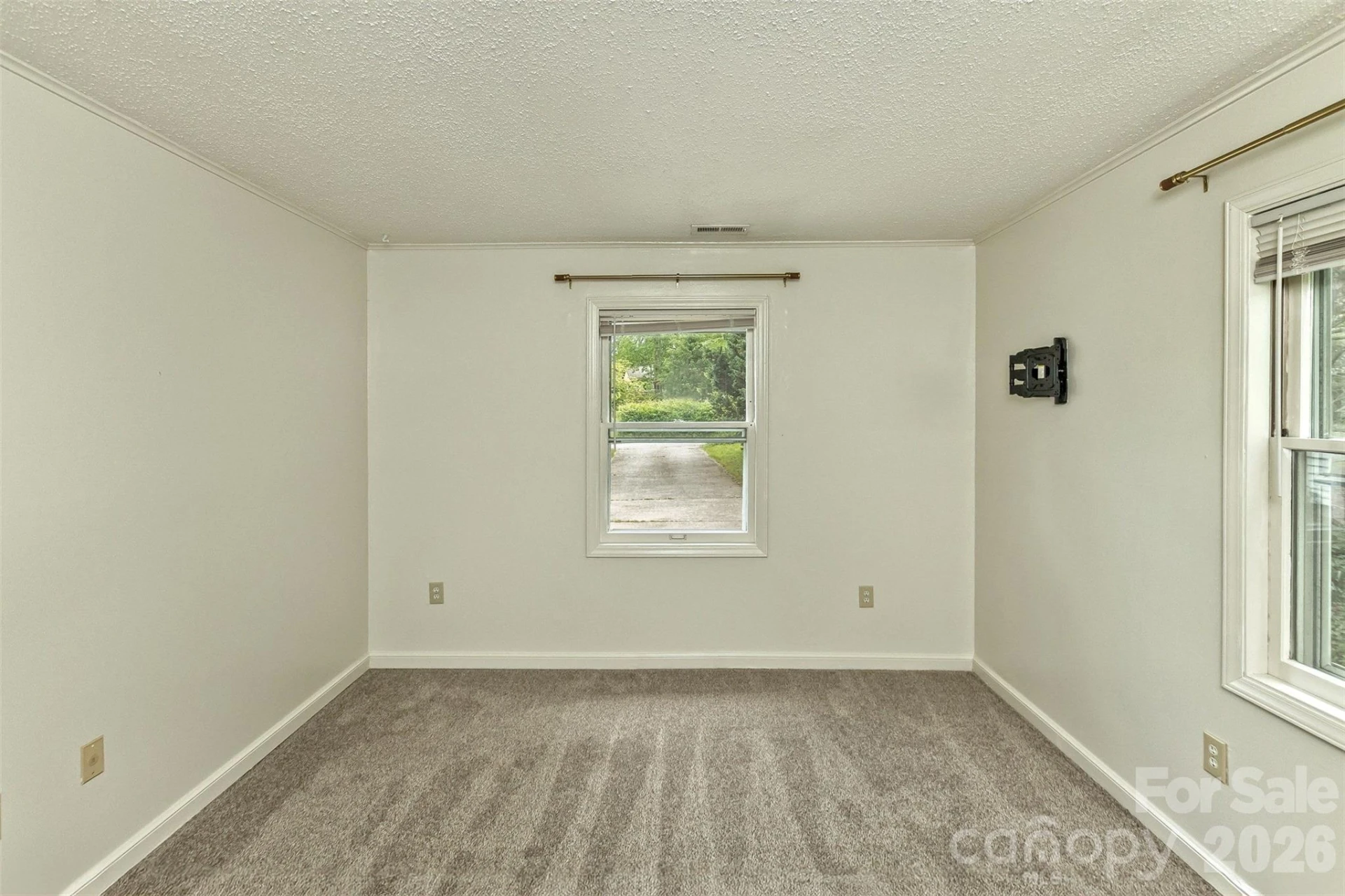 7 Teaneck Circle - Photo 19