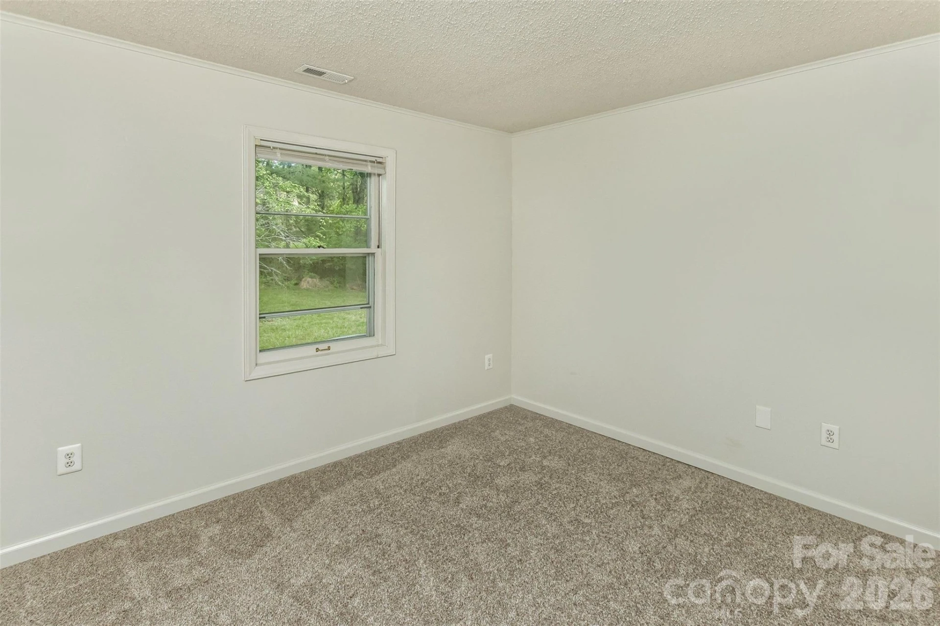 7 Teaneck Circle - Photo 33