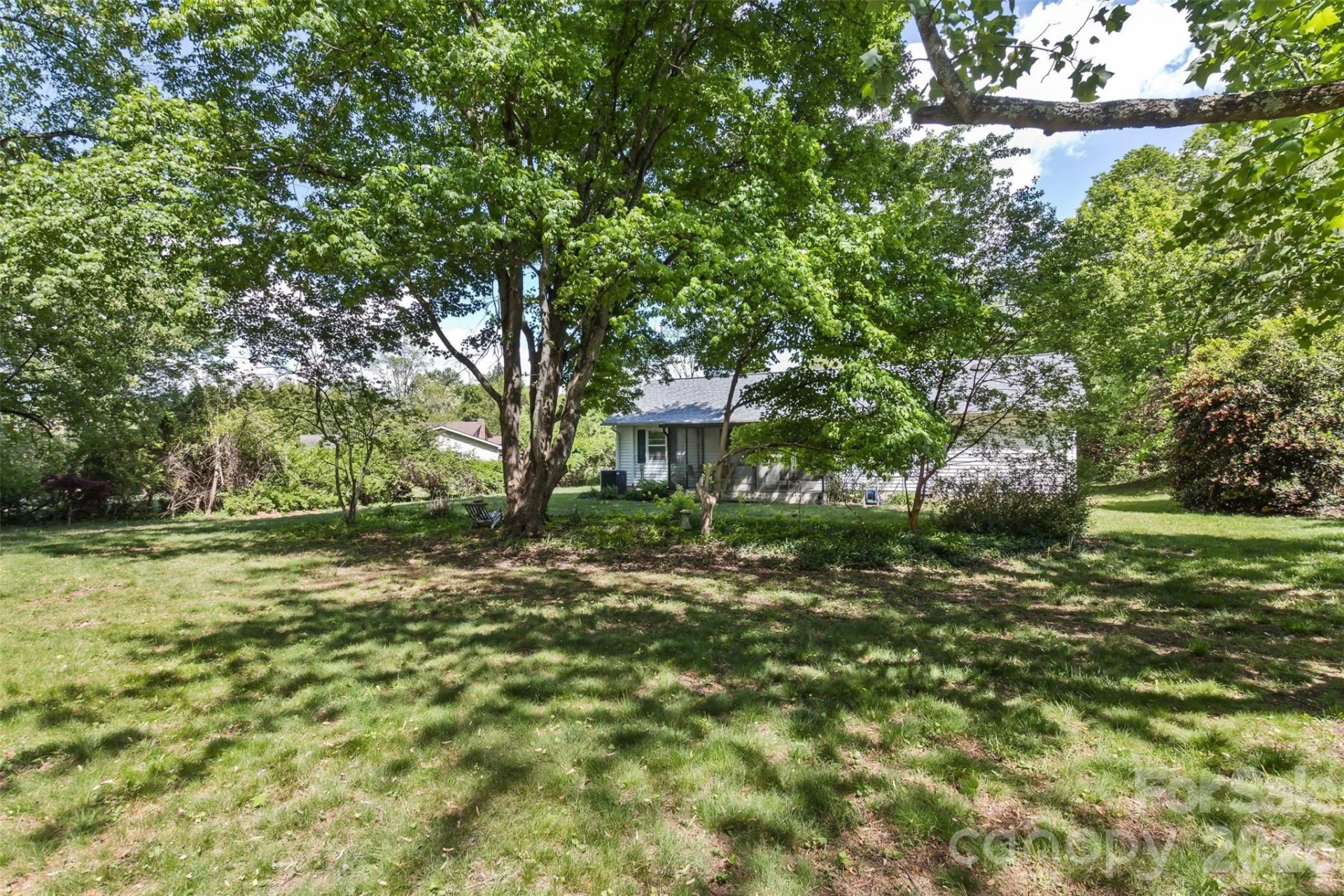 7 Teaneck Circle - Photo 35