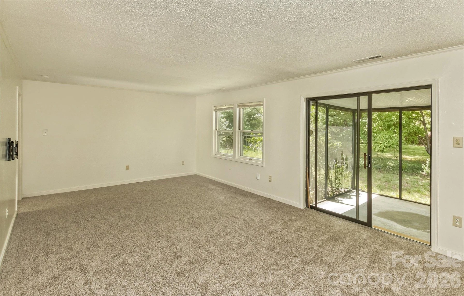 7 Teaneck Circle - Photo 7