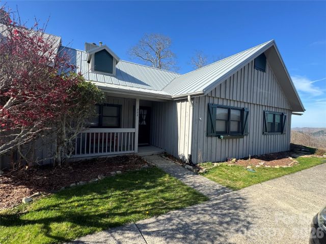 302 Eagles Nest Court, Mars Hill, NC, 28754