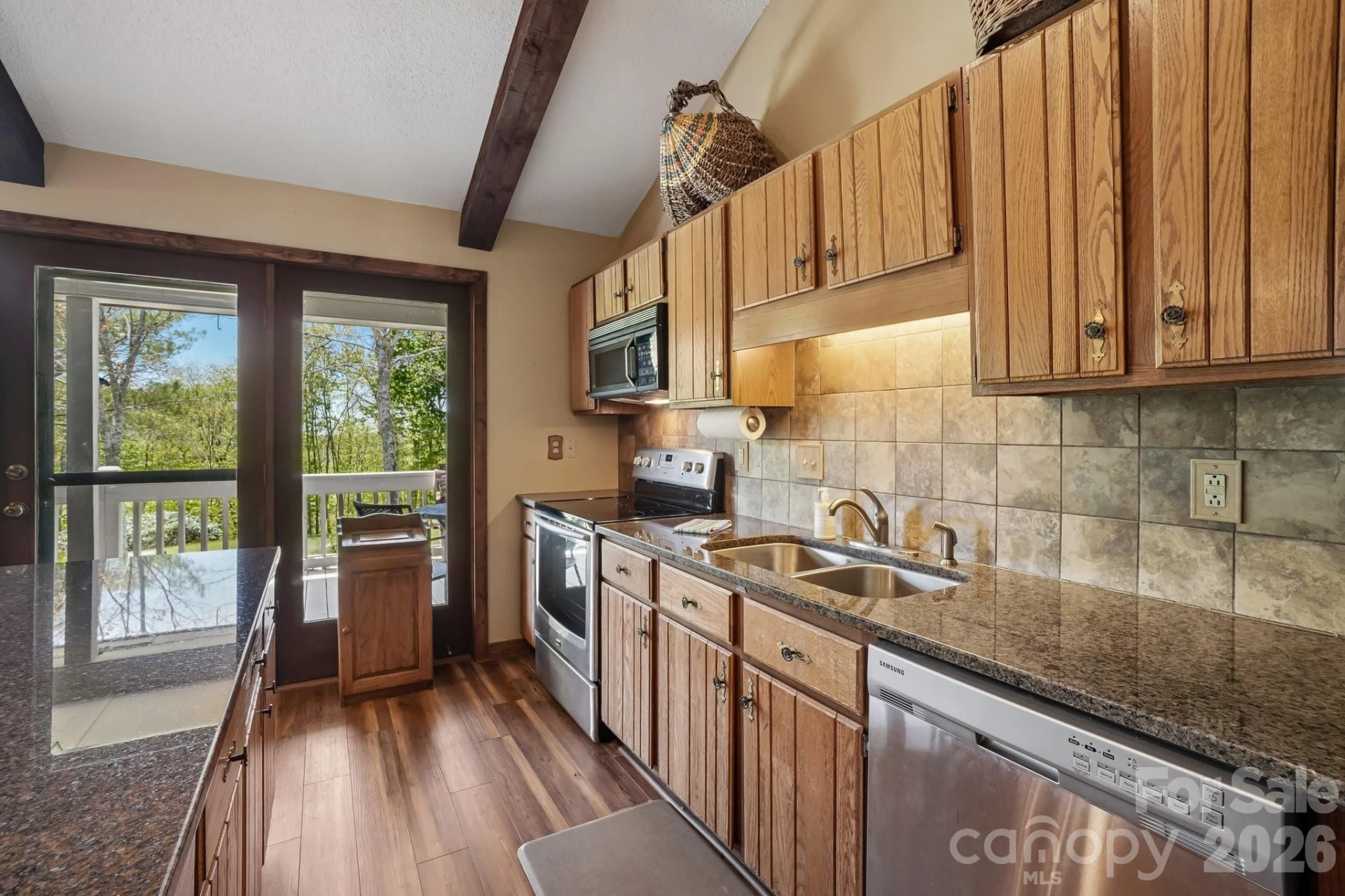 302 Eagles Nest Court - Photo 10