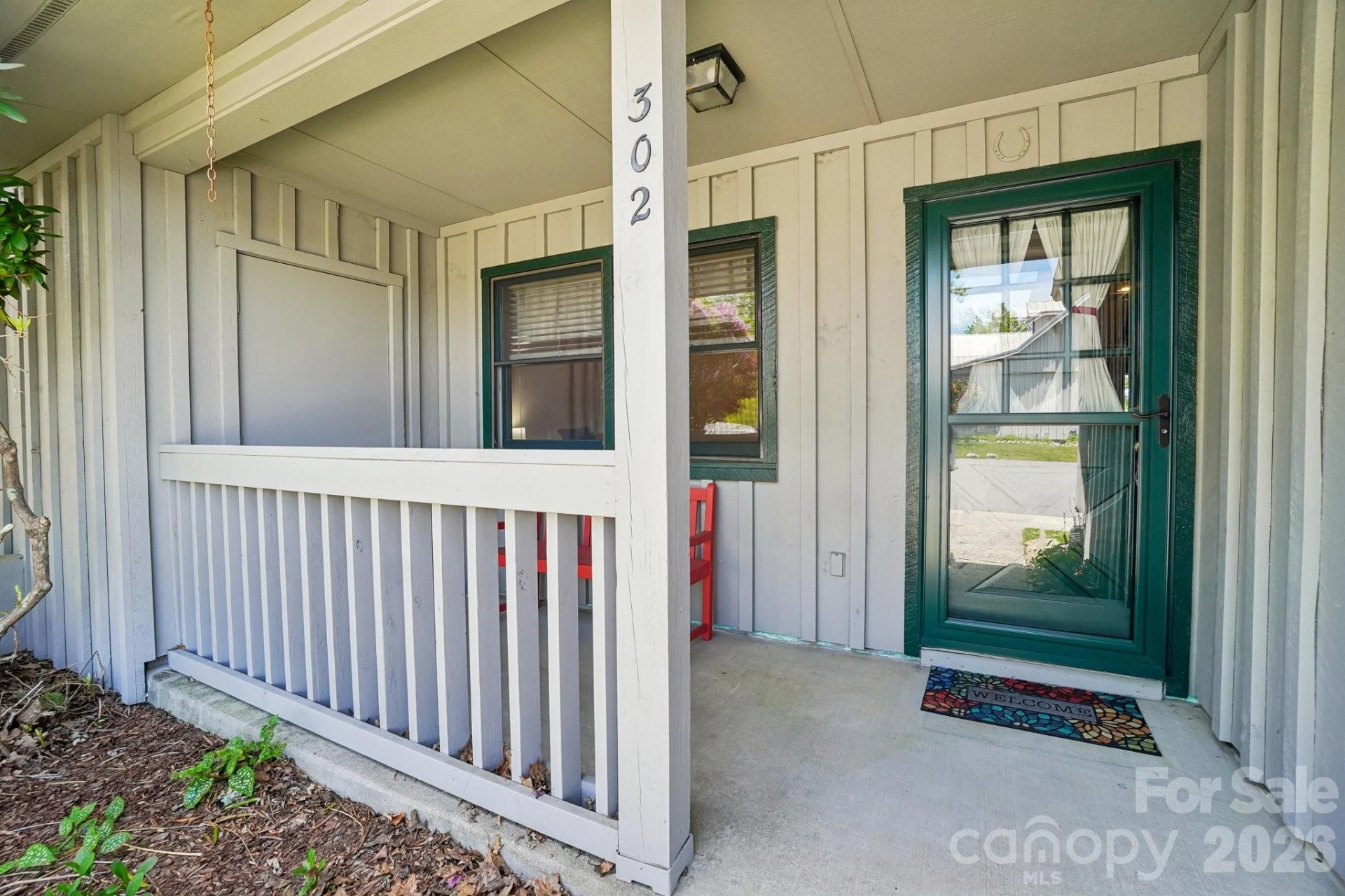 302 Eagles Nest Court - Photo 3