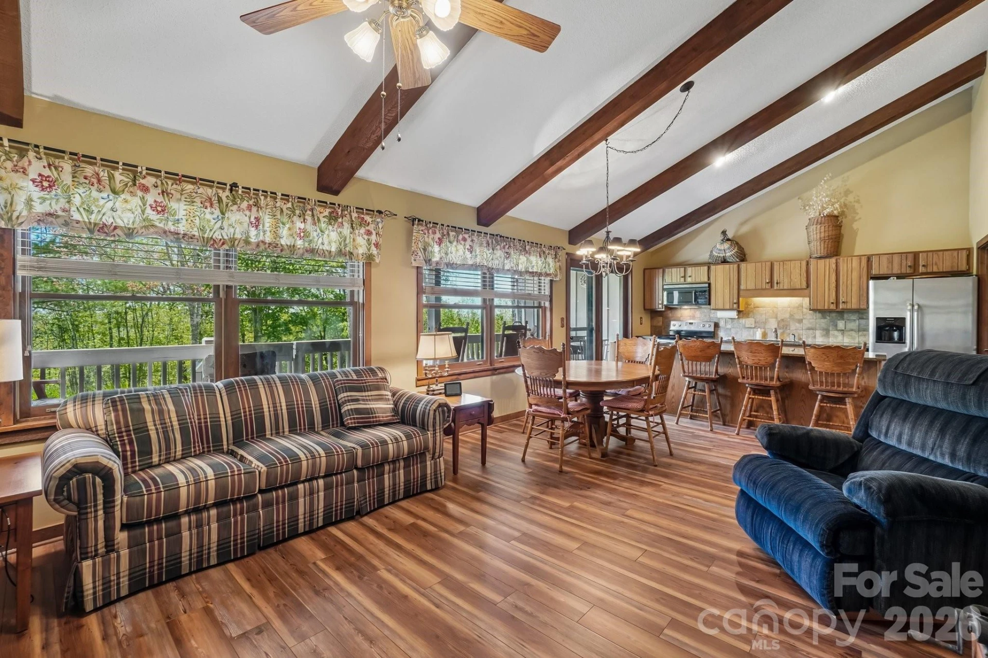 302 Eagles Nest Court - Photo 4
