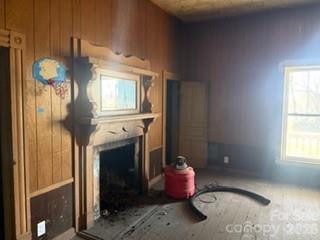 2231 US 221 Highway - Photo 13