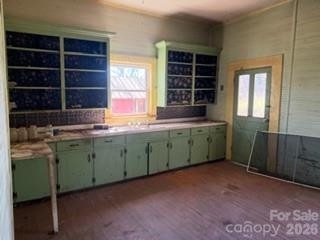 2231 US 221 Highway - Photo 19