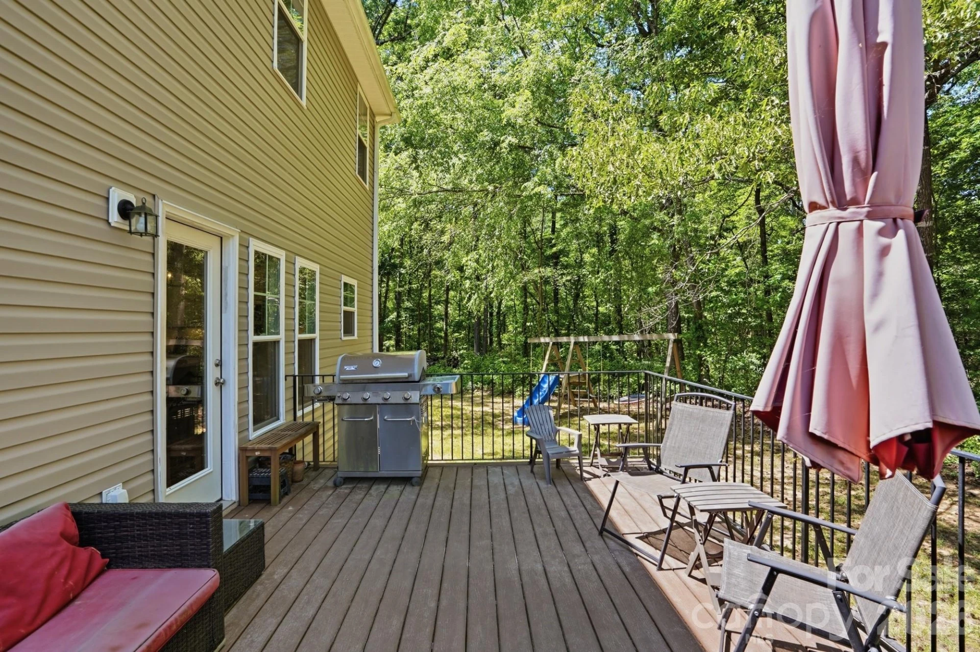 2910 Plum Thicket Court - Photo 32