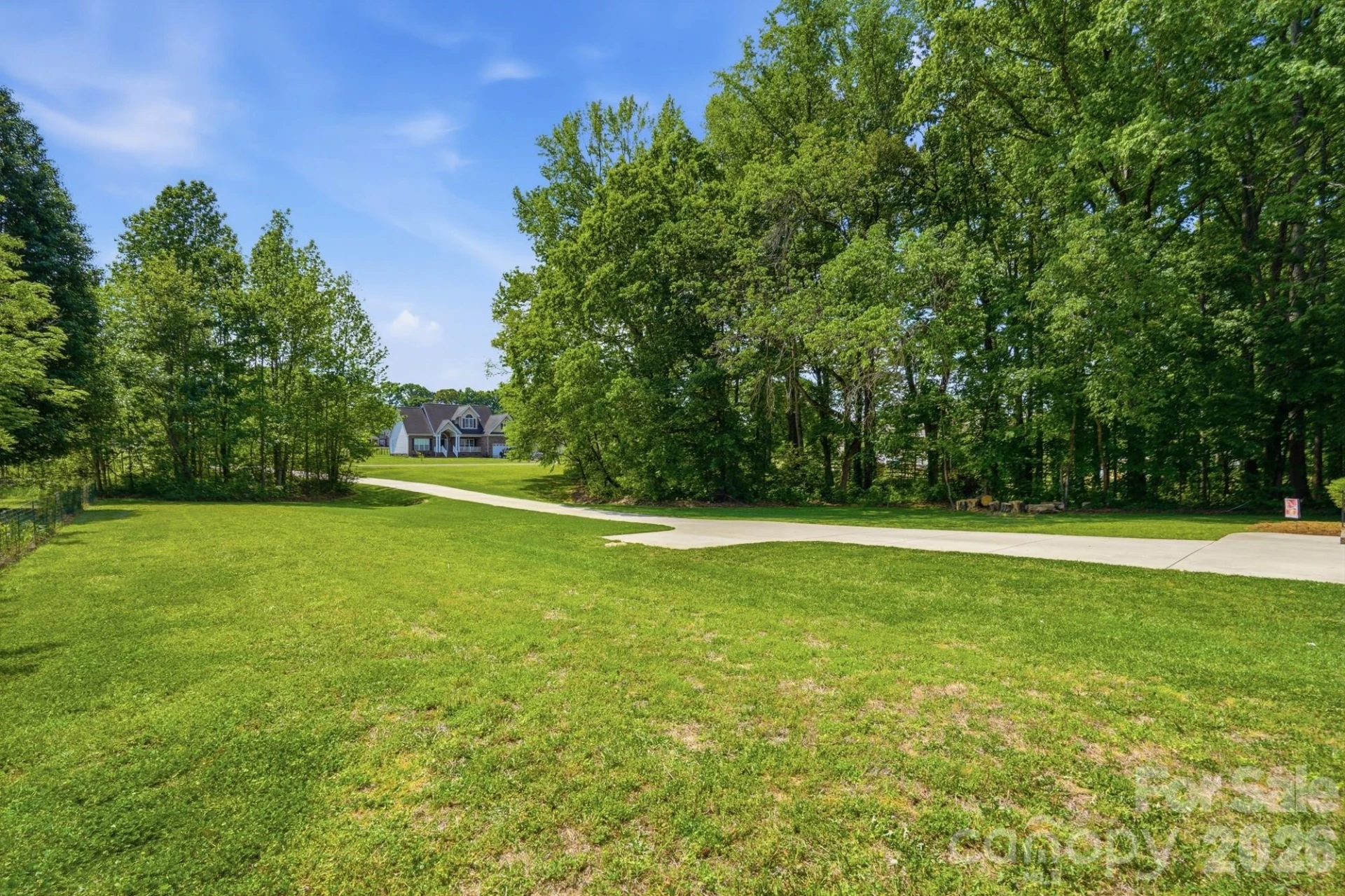 2910 Plum Thicket Court - Photo 9