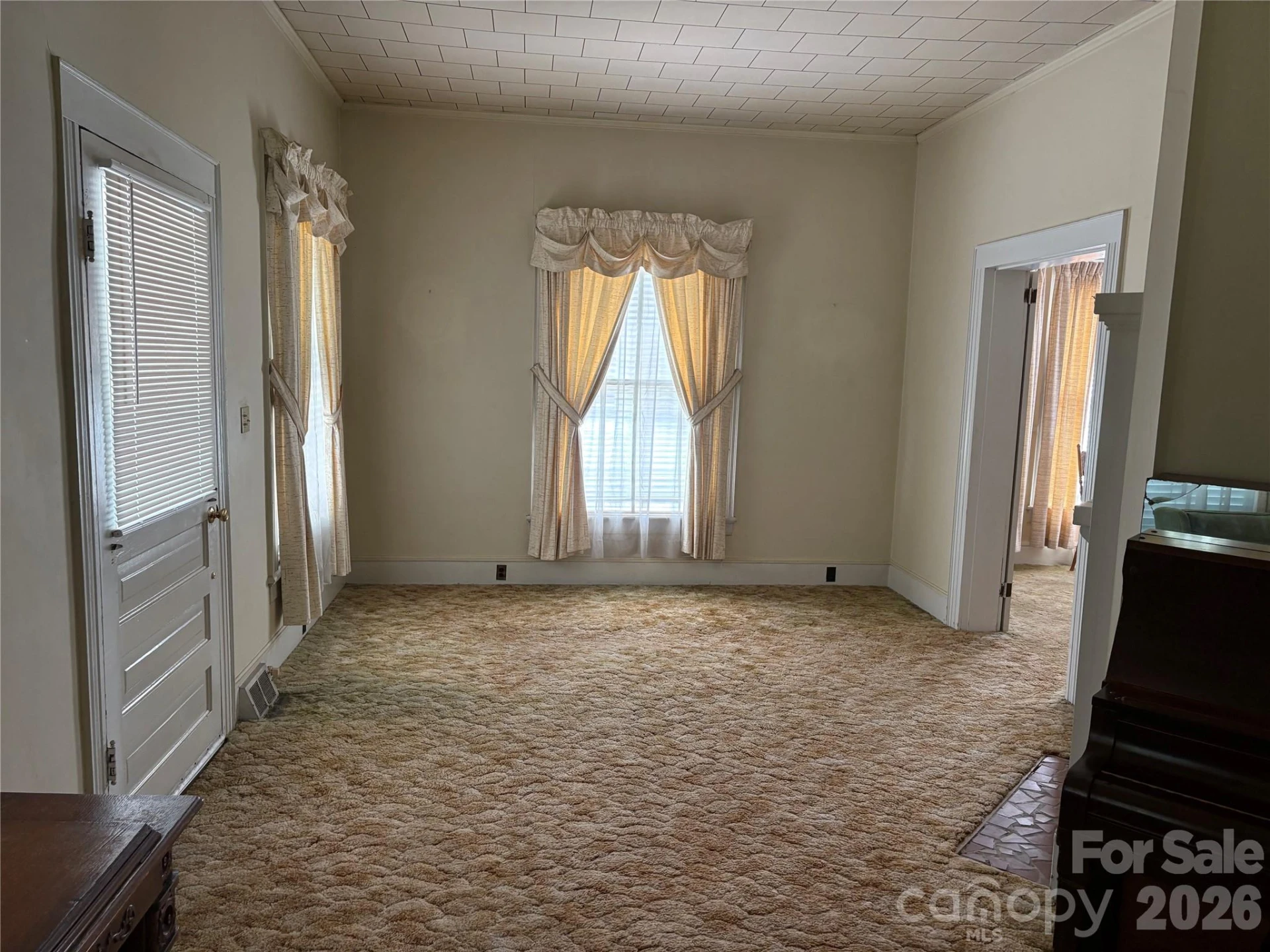 114 Hampton Street - Photo 6