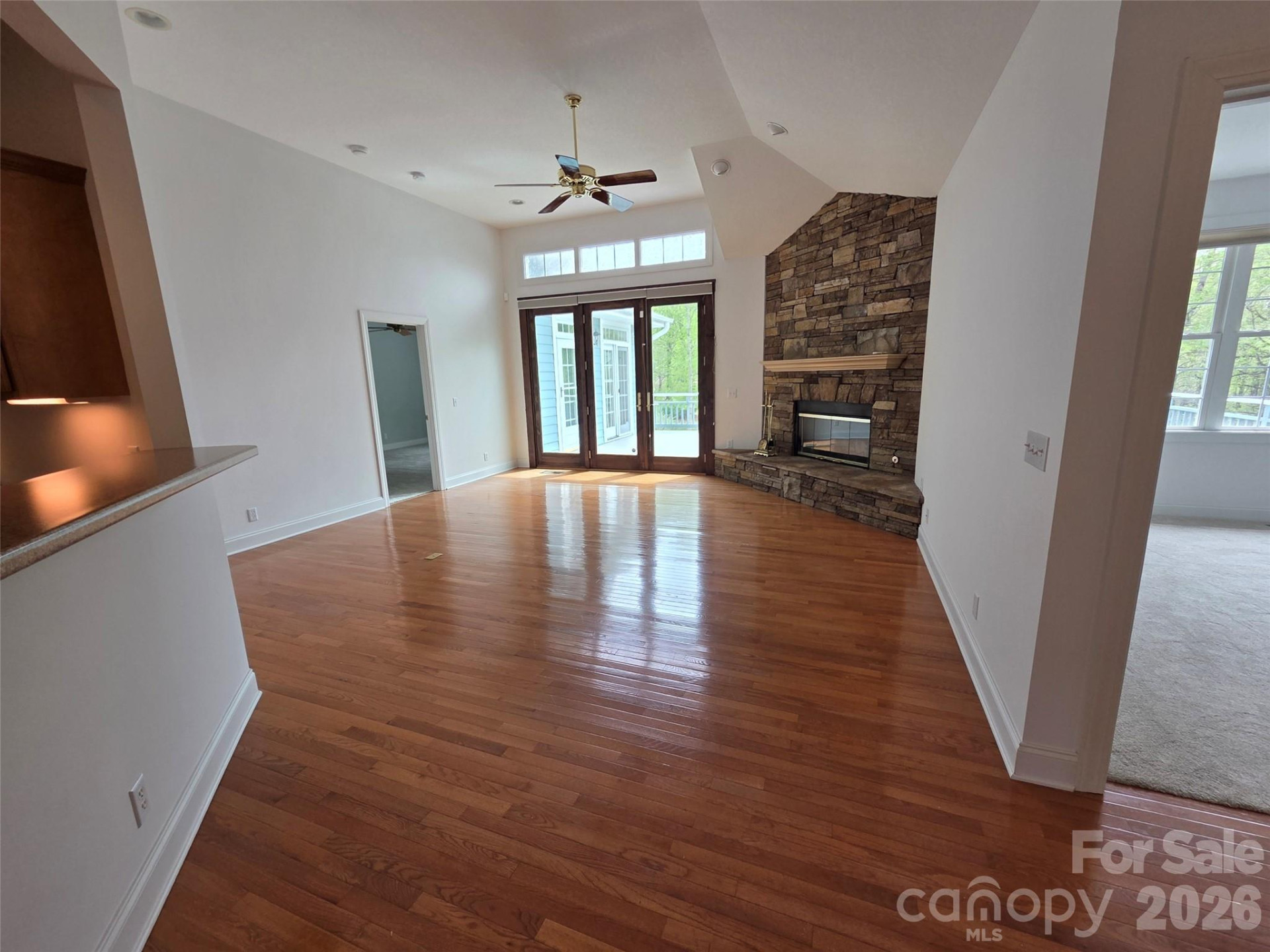 35 Stonecrest Court - Photo 8