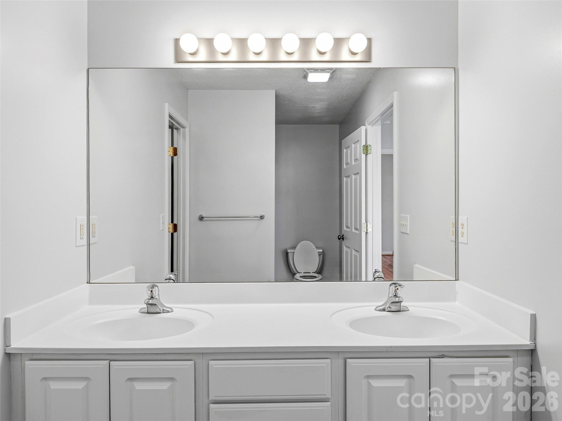 21 Shelburne Drive - Photo 13