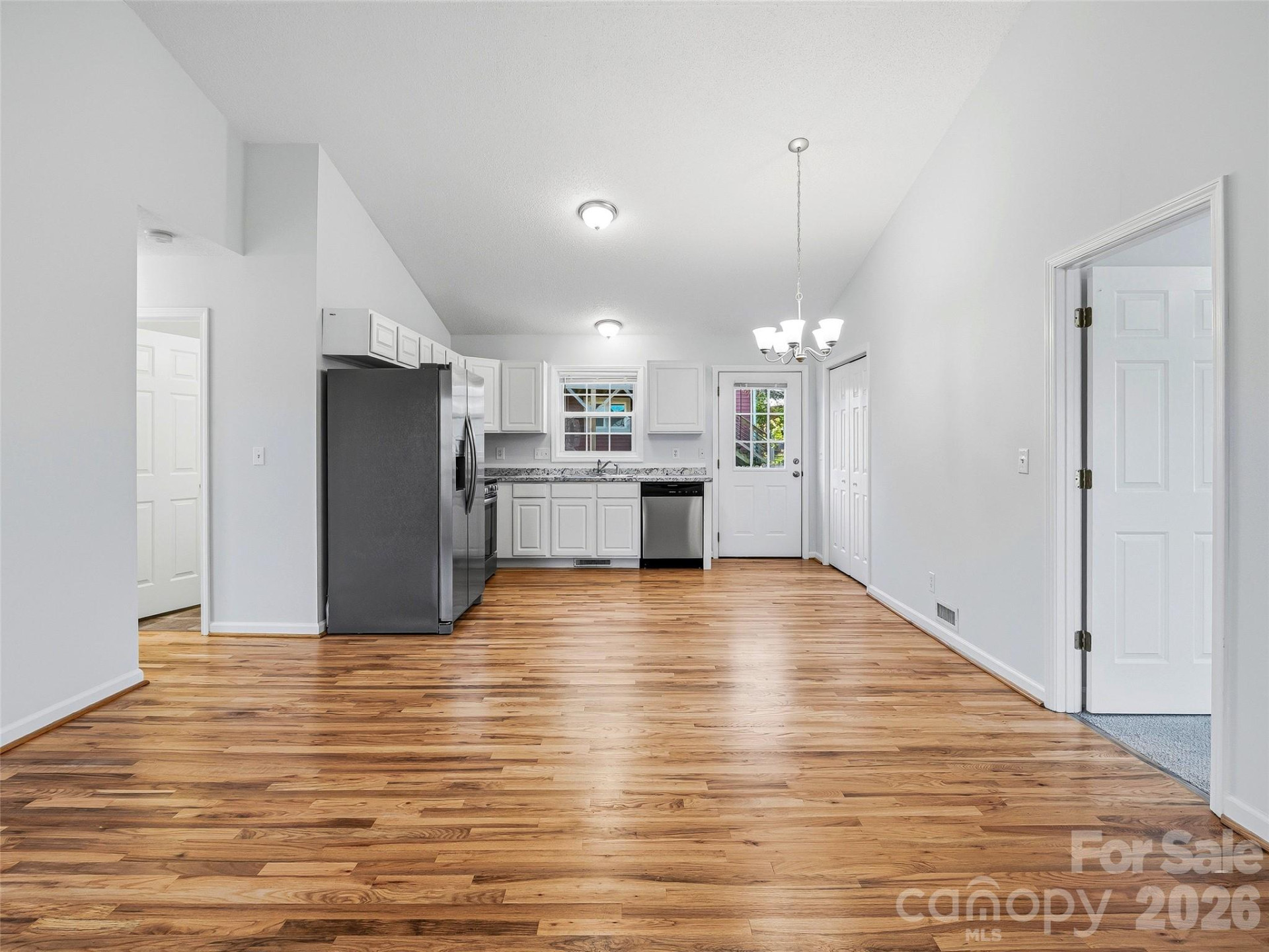 21 Shelburne Drive - Photo 6