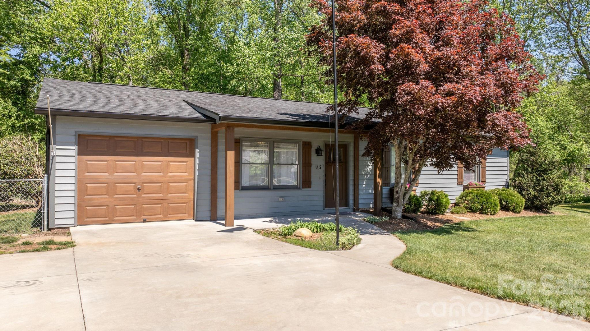 113 Foxfire Drive - Photo 2