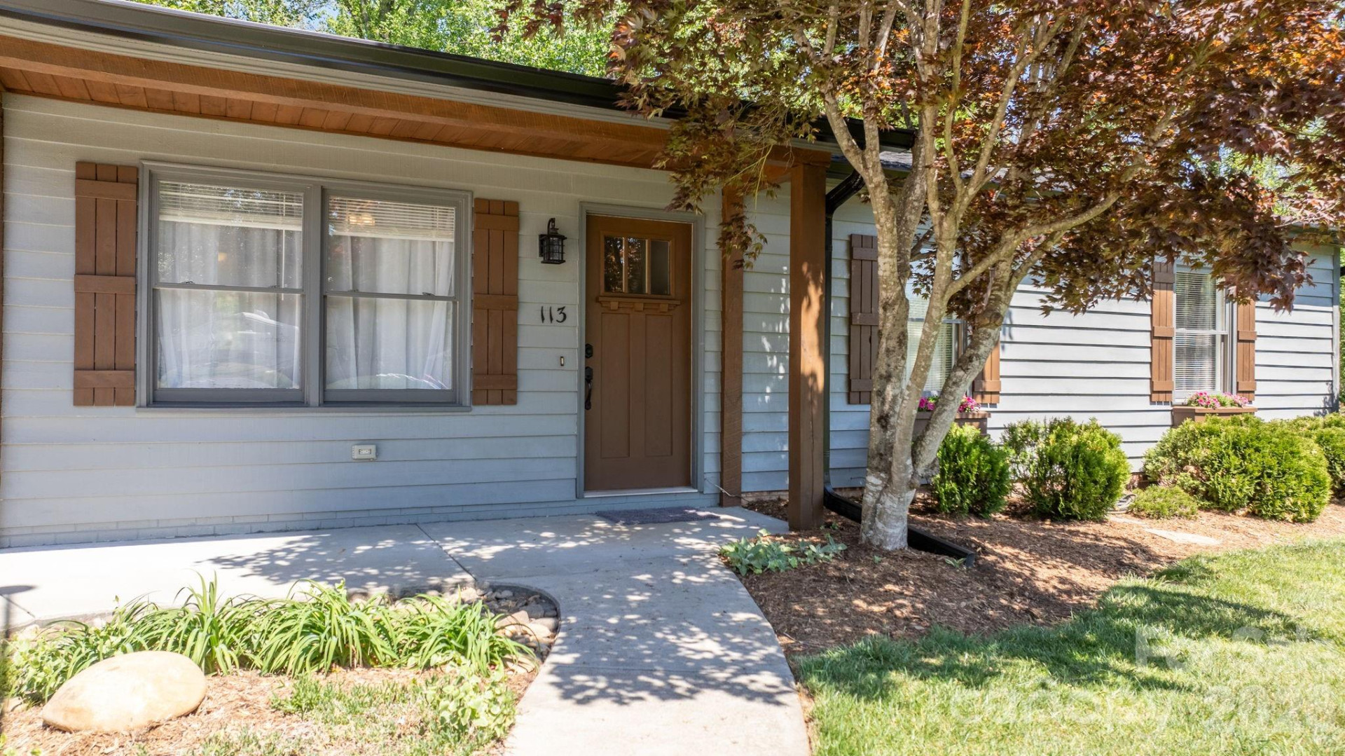 113 Foxfire Drive - Photo 3